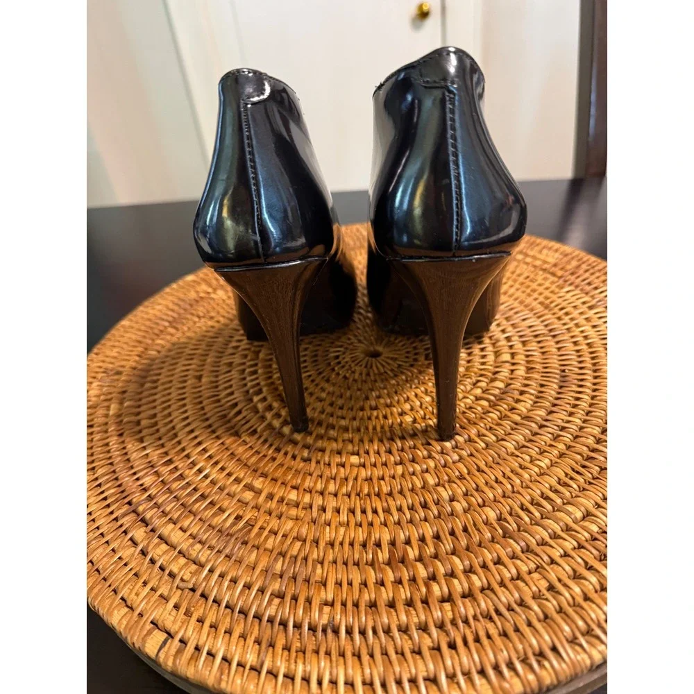 BCBGeneration Black Patent Peep Toe Stiletto Shooties Ankle Boots Size 6B/36